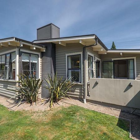 Lavender Country Cottage - Arrowtown Holiday Home Bagian luar foto
