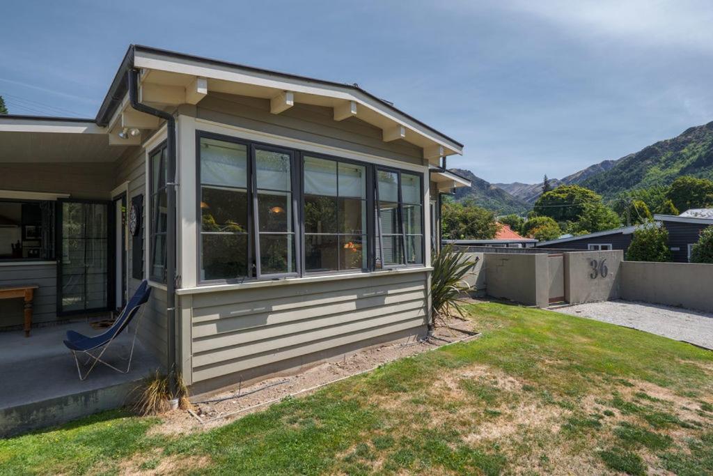 Lavender Country Cottage - Arrowtown Holiday Home Bagian luar foto